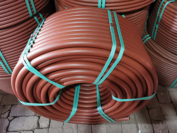 霍尔果斯霍尔果斯穿线管厂家告知大家管材选择哪种的好 霍尔果斯霍尔果斯穿线管厂家告知大家管材选择哪种的好